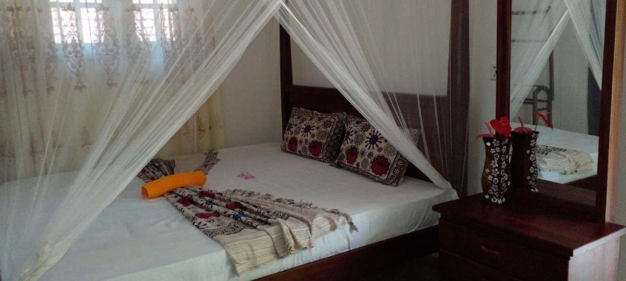 Paddy Field Villa มิดิกามาอีสต์ ภายนอก รูปภาพ